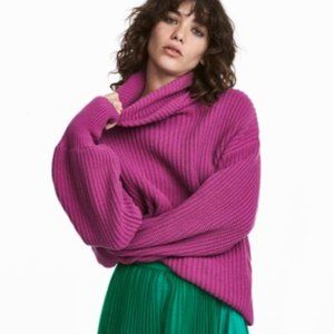 H&M Knit Magenta Sweater - Size 4 - Great Condition
